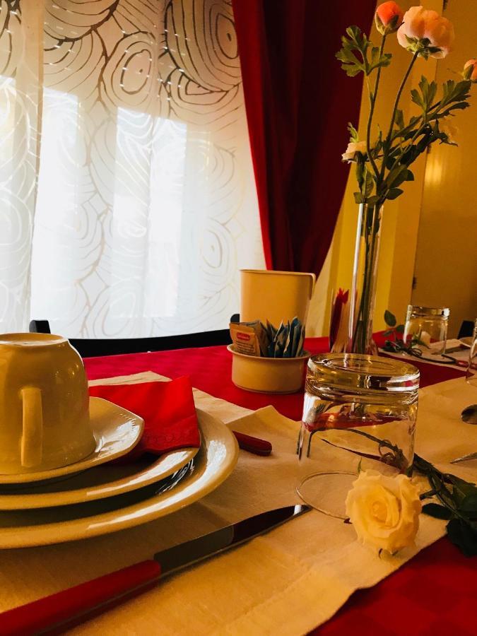 B&B La Casa di Isabella Loreto Esterno foto